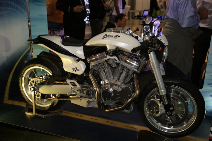 EICMA_2013_Motos_033