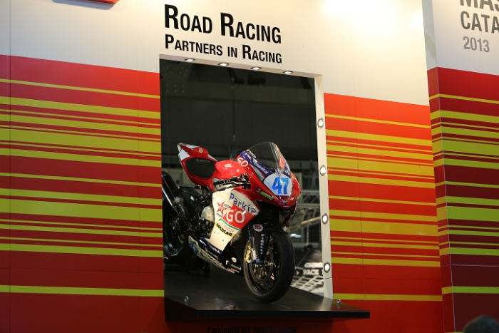 EICMA_2013_Motos_038