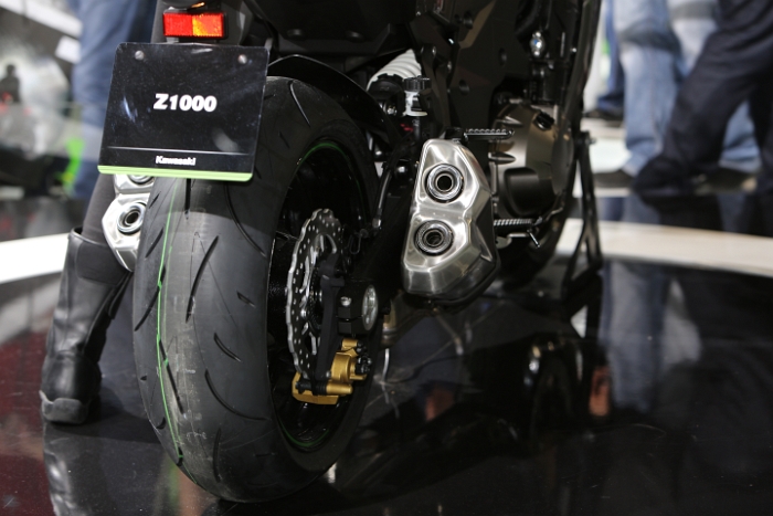 EICMA_2013_Motos_068