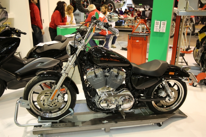 EICMA_2013_Motos_108