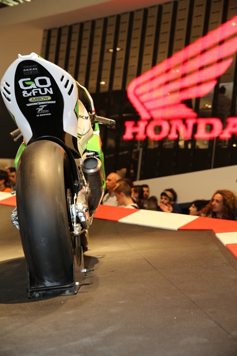 EICMA_2013_Motos_205