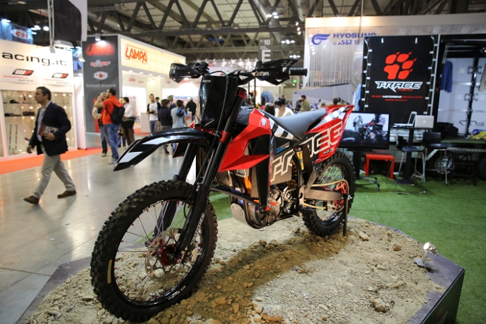 EICMA_2013_Motos_210