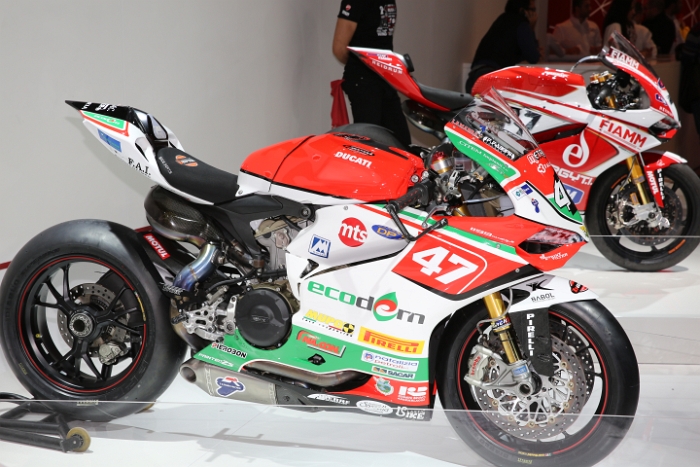 EICMA_2013_Motos_215